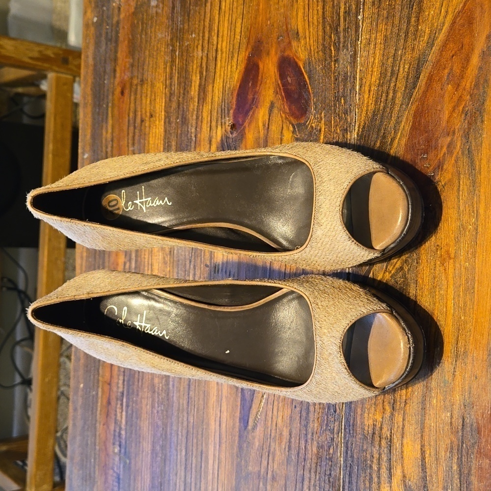 Cole Haan Calf Hair Tan and Brown Stiletto High Heels Size 10B - Picture 2 of 9